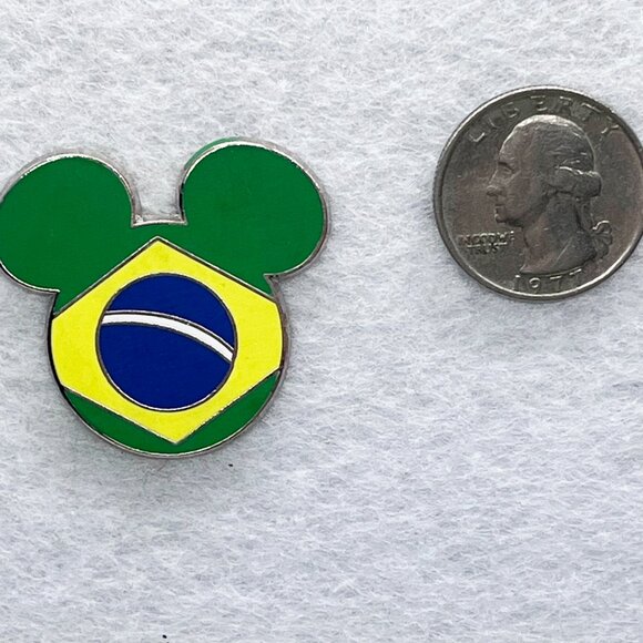 🔮 5/$25 Disney Epcot World Showcase Brazil Flag Mickey Pin - Picture 2 of 3